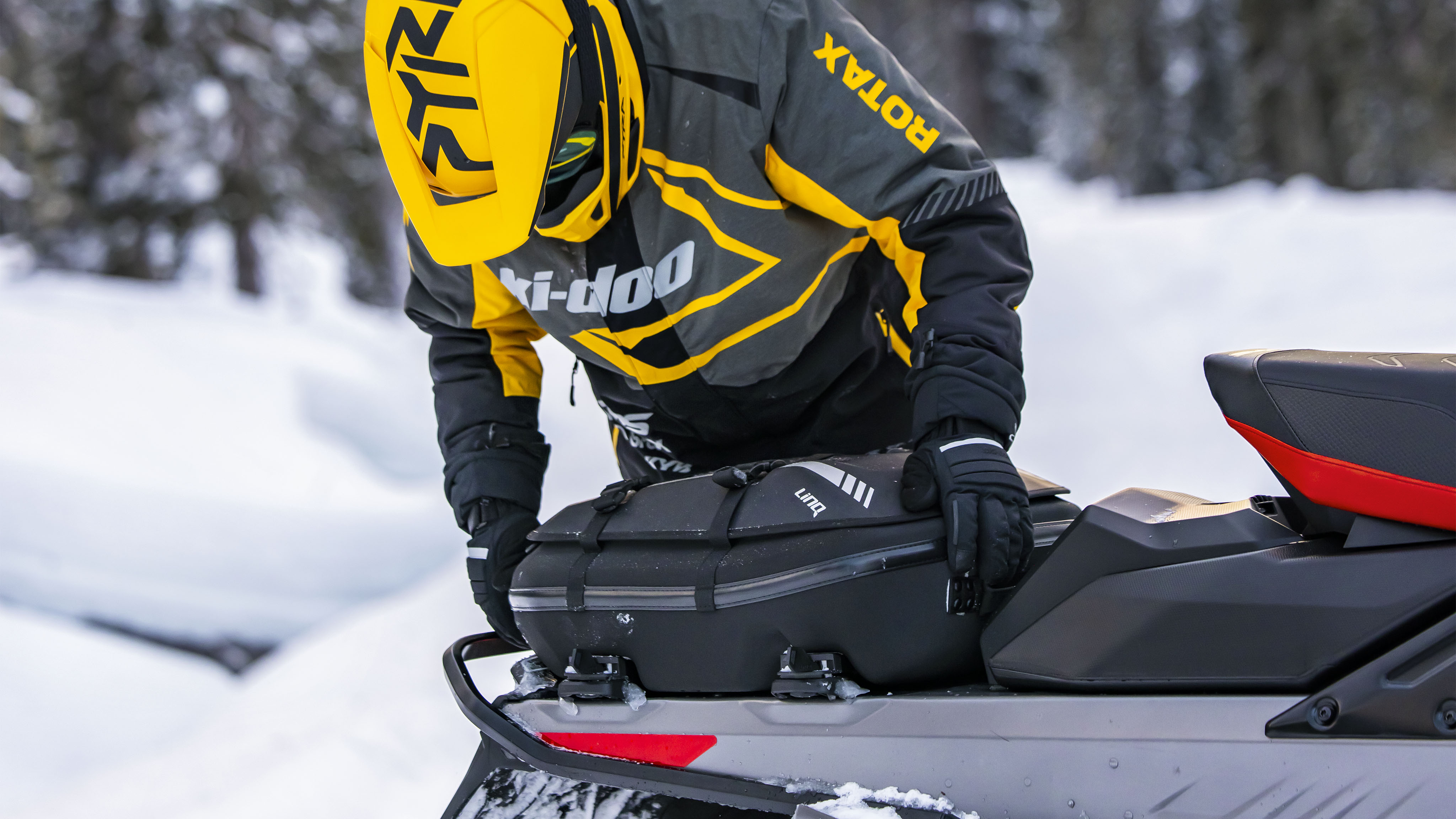 Top 5 must-have accessories for trail snowmobiling - YouTube video
