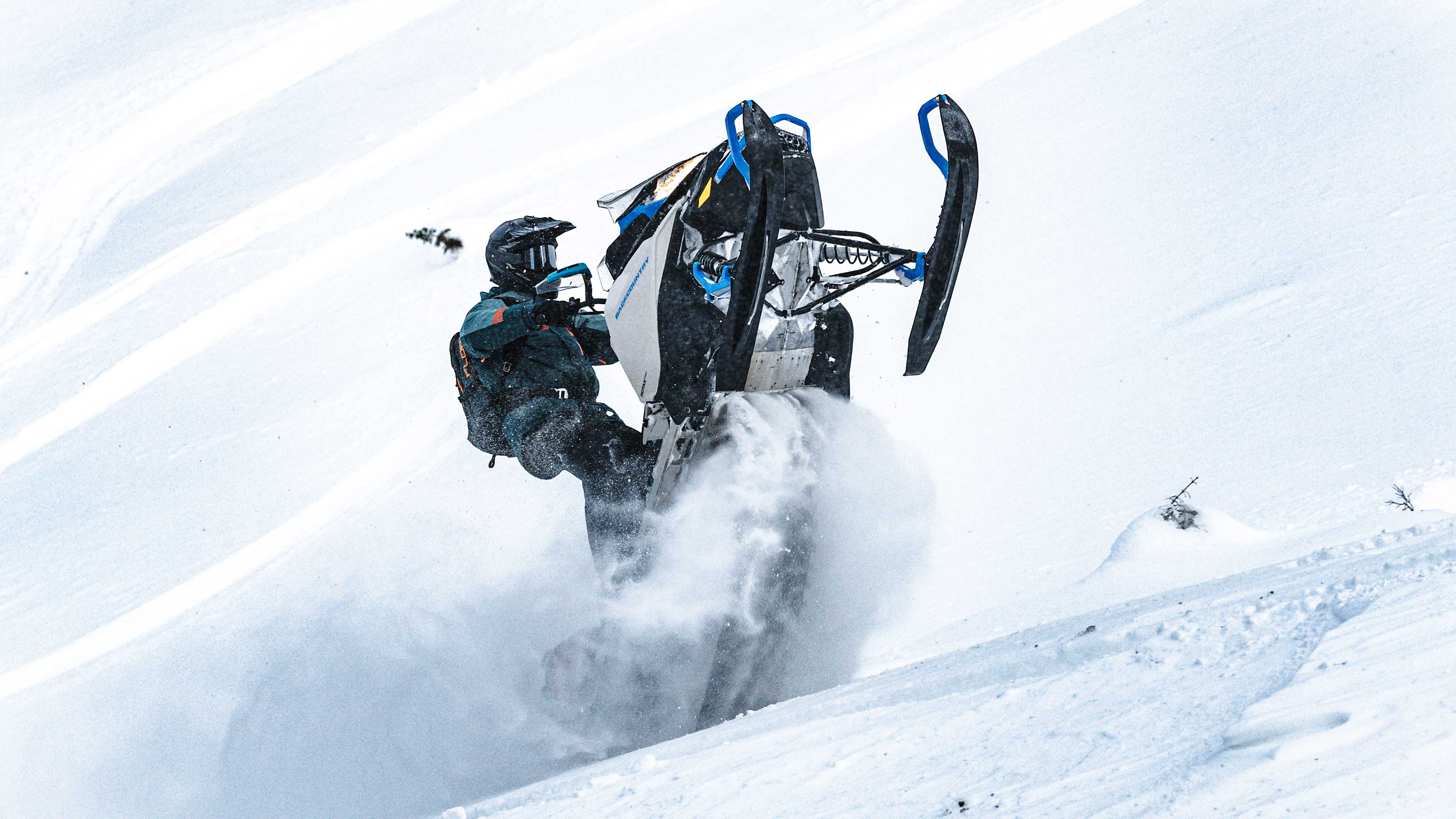 2022 Ski-Doo Backcountry: wheelies in Deep-Snow