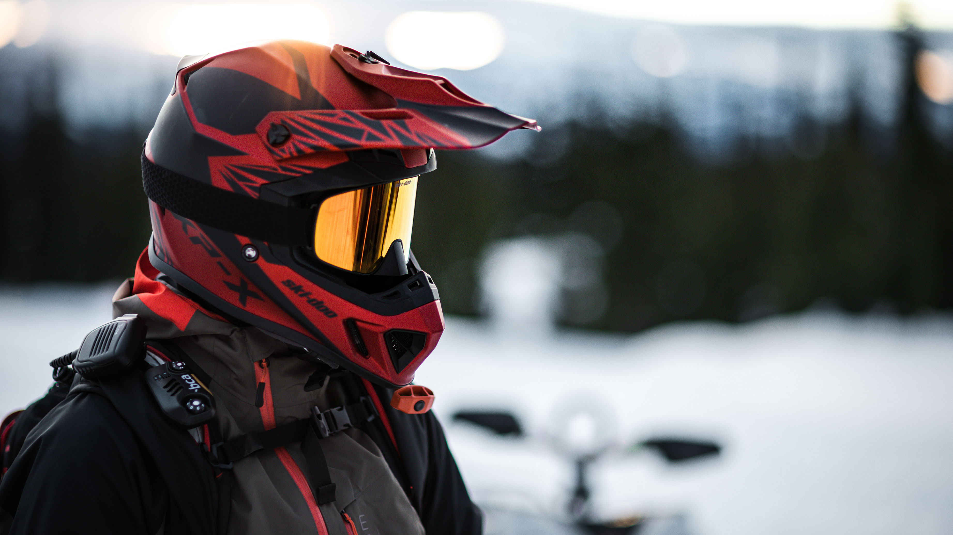 2022 Ski-Doo apparel - Helmets, Goggles & Jackets
